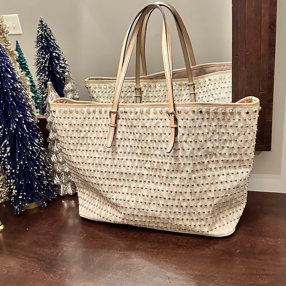 Michael Kors Handbag - Picture 3 of 5